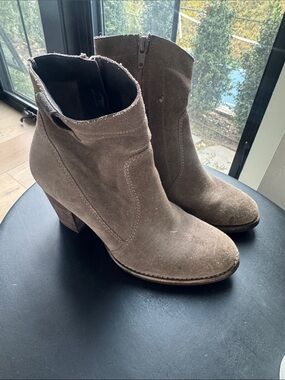 Paul Green Taupe Suede Block Heel Ankle Booties